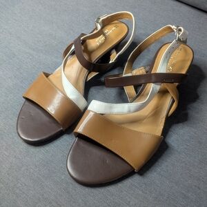 Naturalizer Bradley Brown and White Strappy Sandals BNWOT